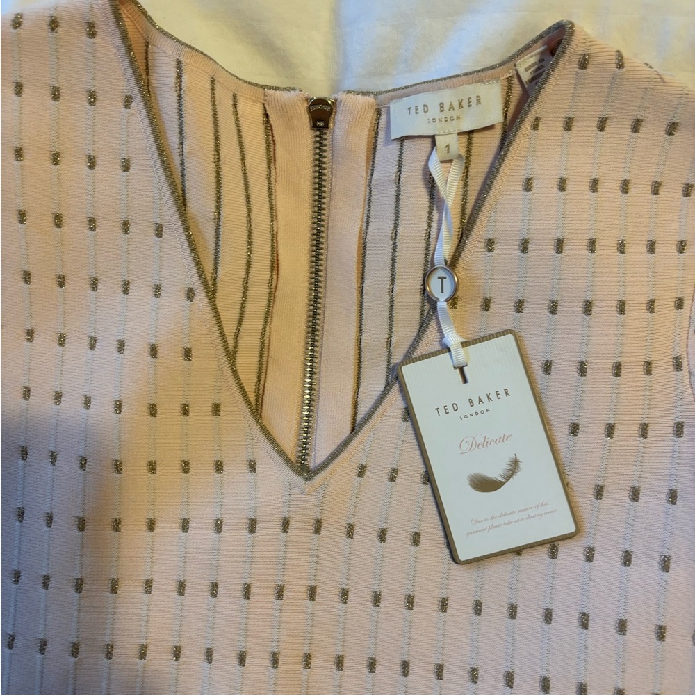 Ted Baker Elegant Pink Scalloped Dress - Picture 3 of 4